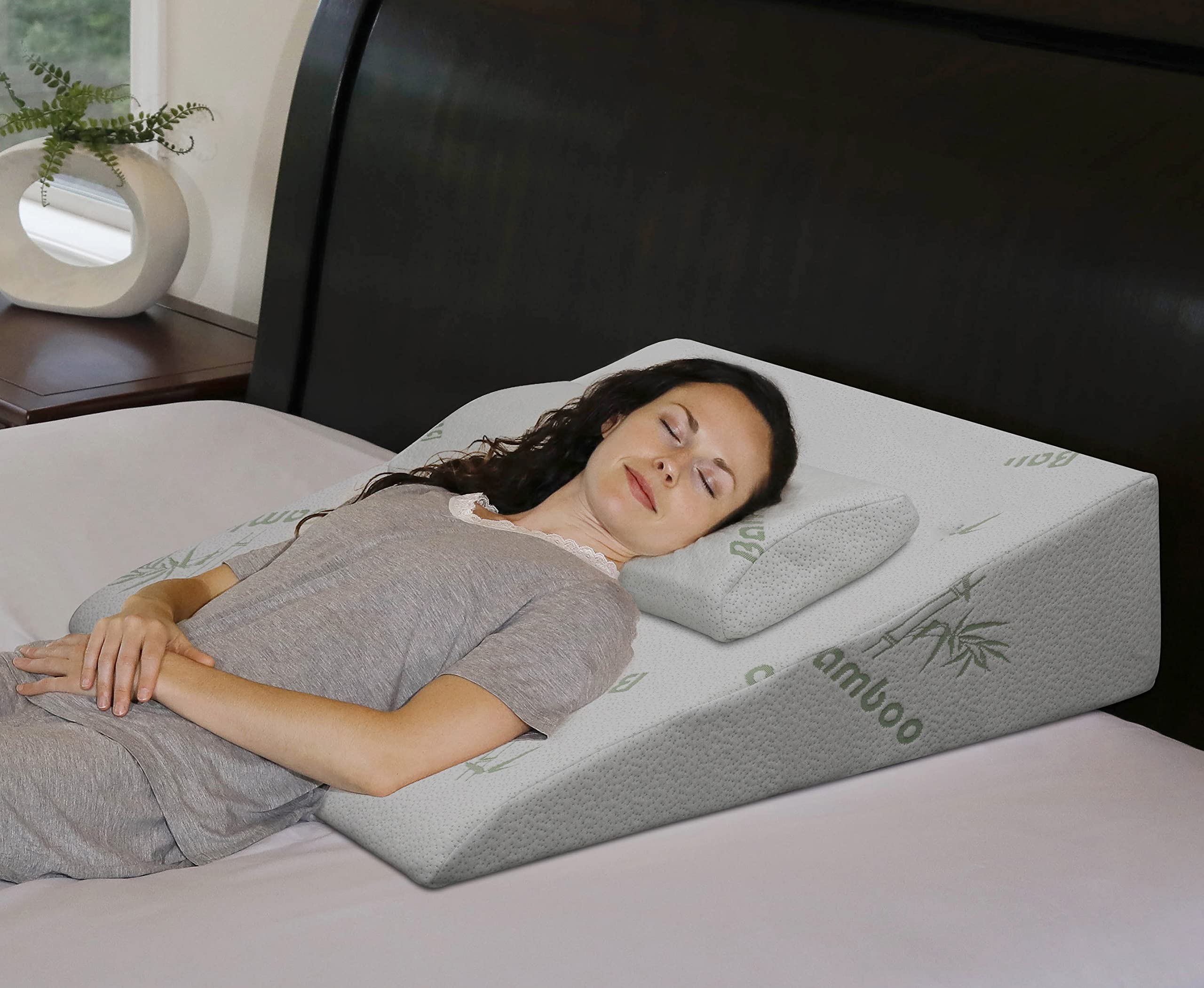 InteVision Bed Wedge Pillow (33