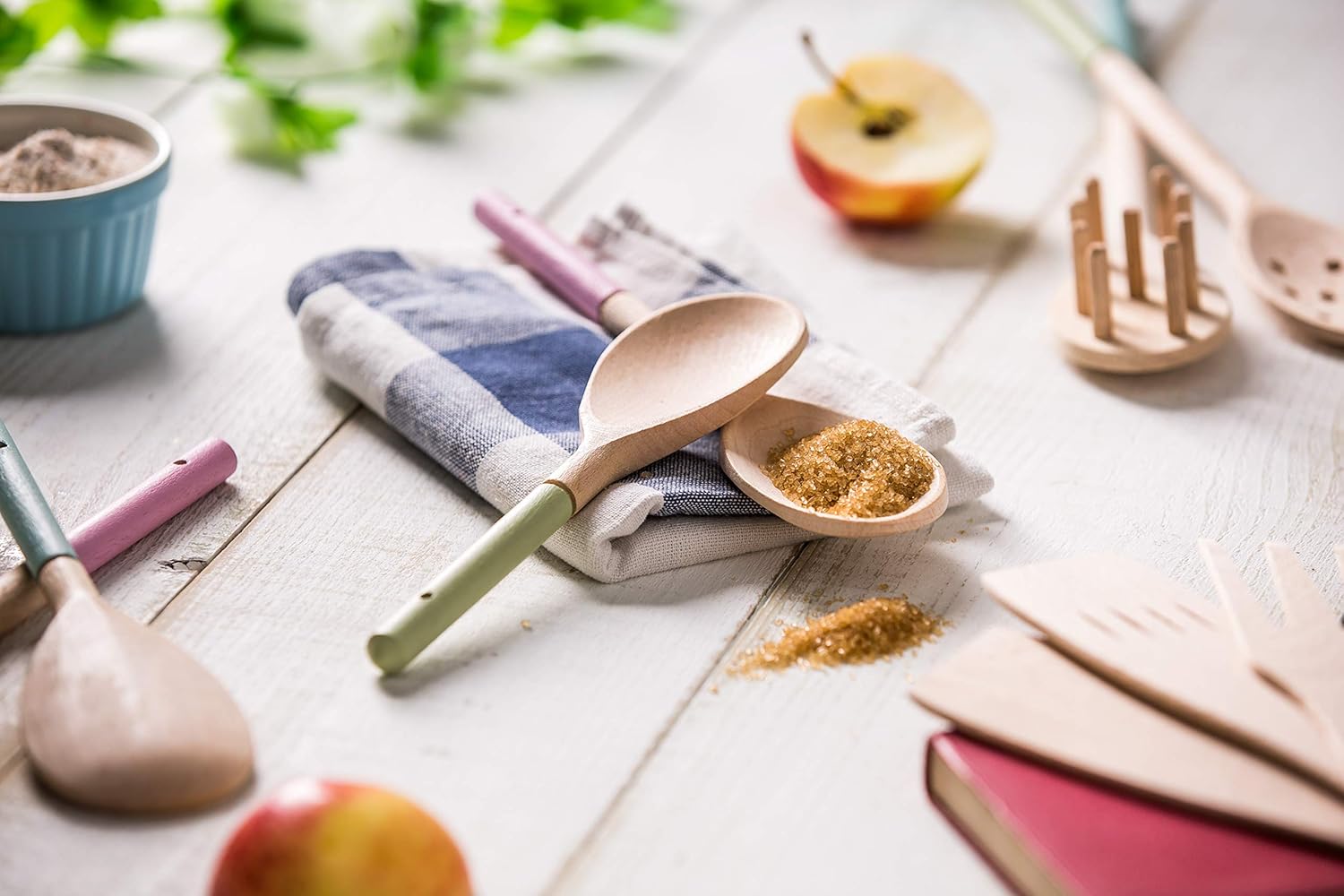 menaje cocina montessori
