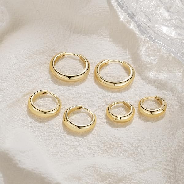 DEGERDE GOLD HOOP EARRINGS FOR WOMEN 14K GOLD EARRINGS FOR WOMEN HOOPS EARRING FOR WOMENS HYPOALLERGENIC LIGHTWEIGHT GOLD HOOP EARRINGS 13/18/22MM