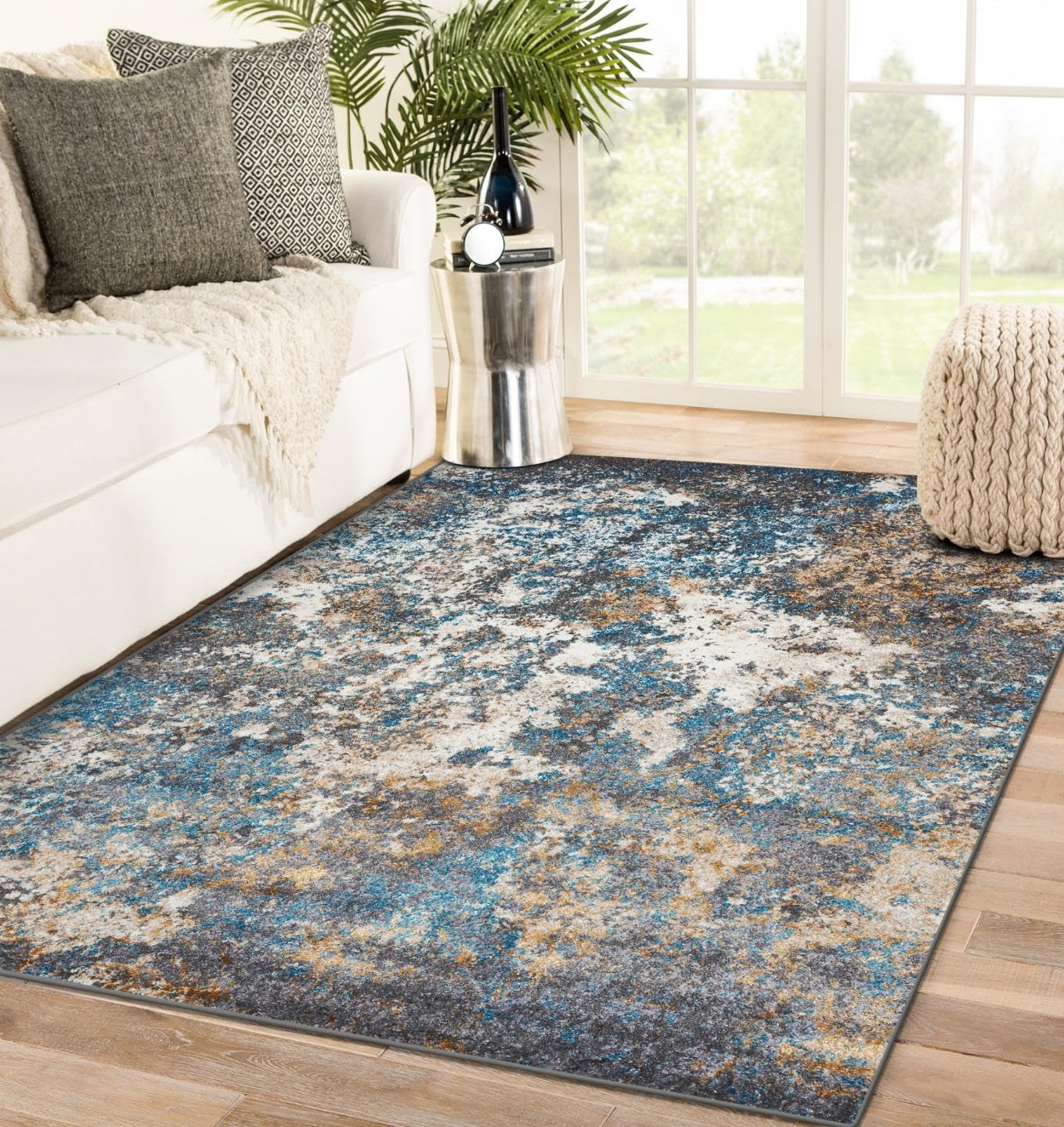 LUXE WEAVERS Rug - Persian Rugs 6490 Abstract Area Rug - Modern Design, Medium Pile, Turquoise / Size 4 x 5 Image