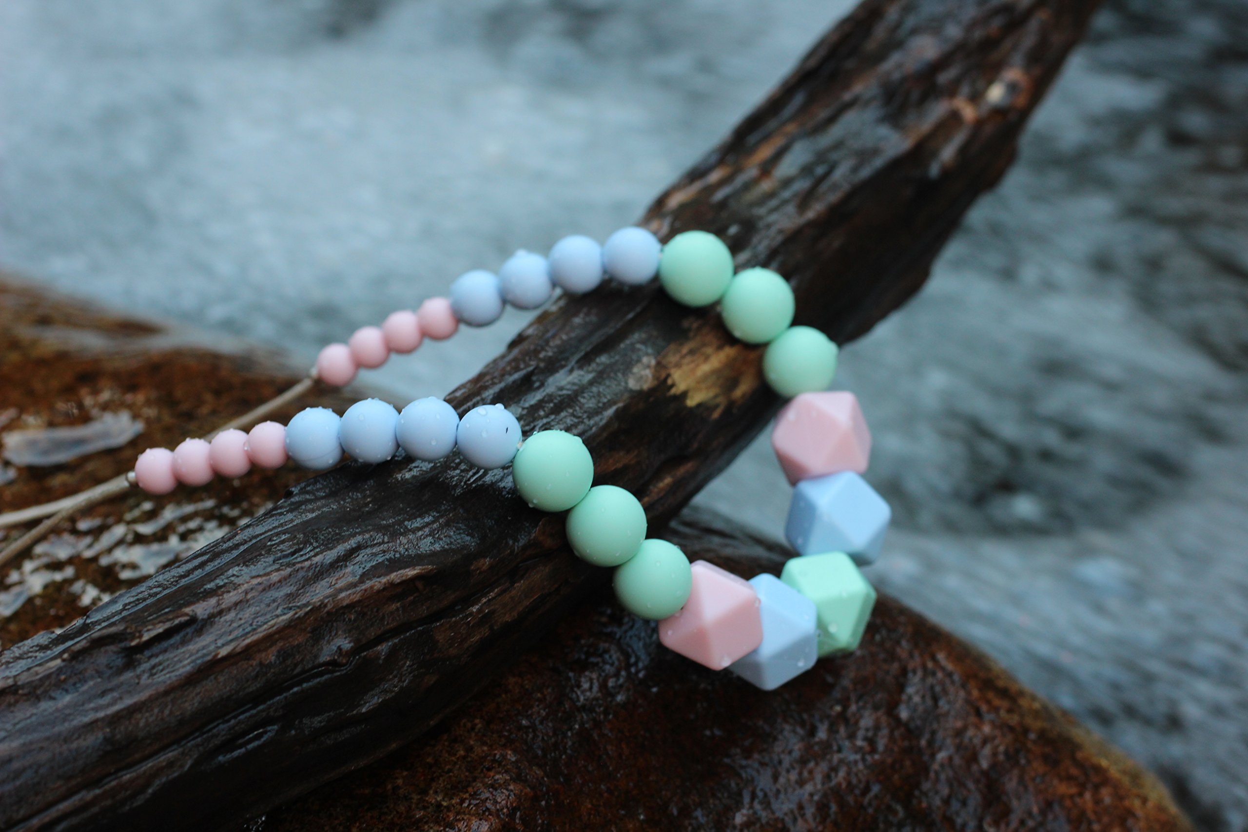 Silicone Teething Necklace for Mum，KEFU teethers Silicone Beads for Babies Breastfeeding and Wearing Nursing Jewellery 100% BPA Free，Silicone Teething Beads for Baby