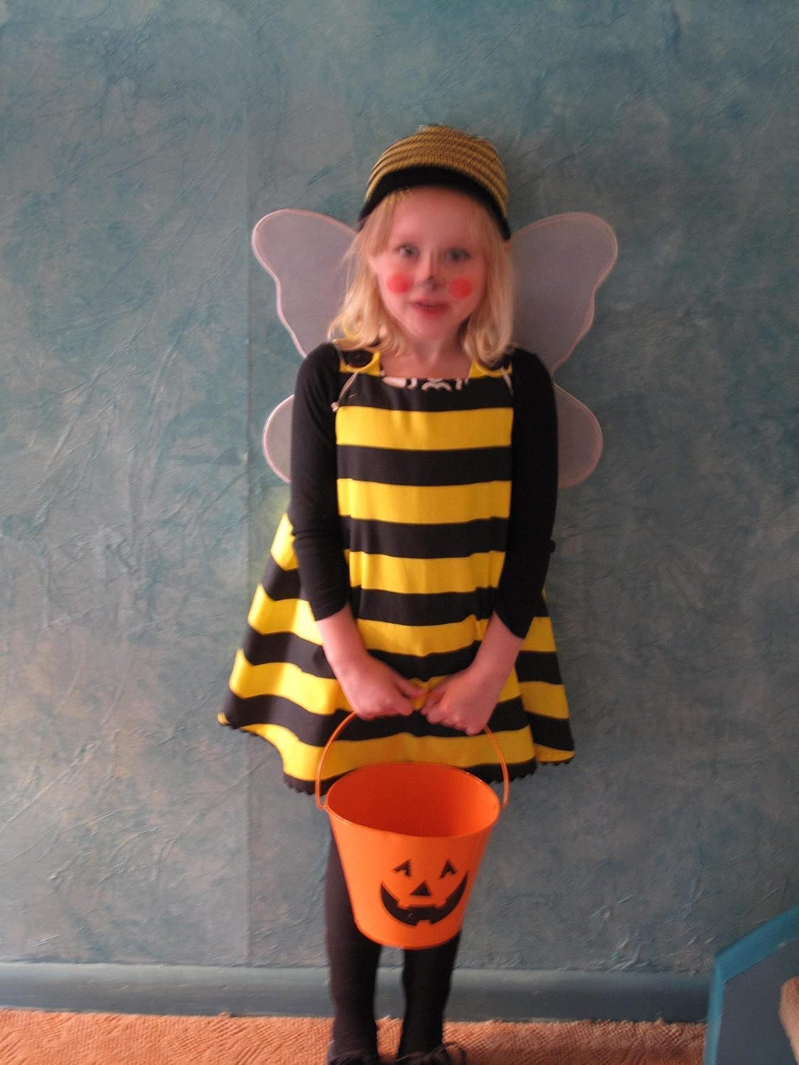 baby girl bumble bee outfit
