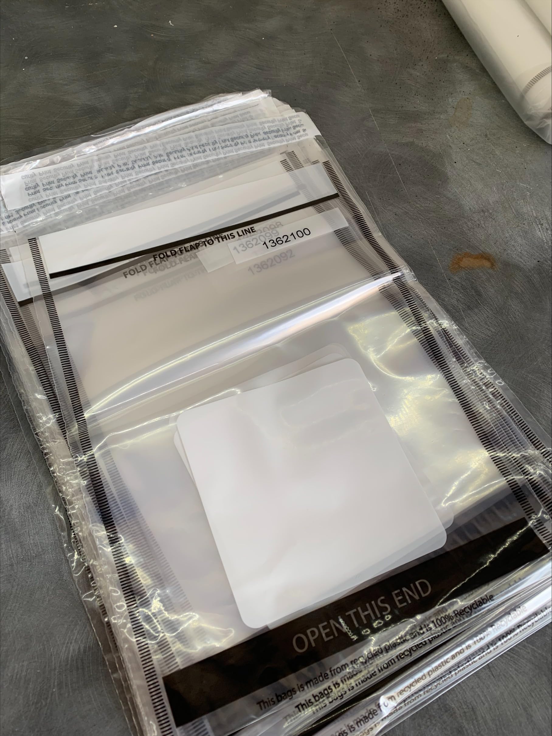 1000 Pack - Large Tamper Evident/Bank Bags