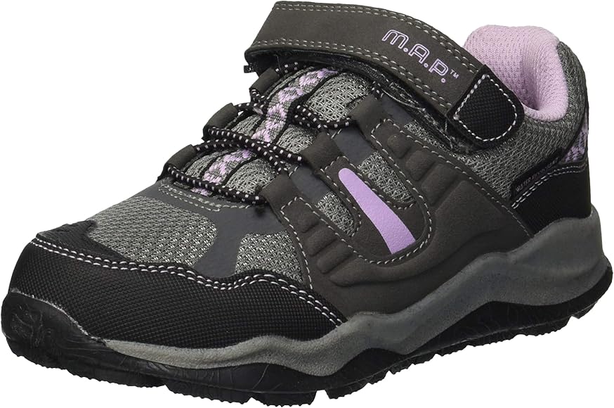 boys hiking sneakers