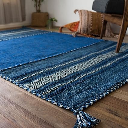 Amazon Co Jp サヤンサヤン 手織り アジアン ラグマット インドキリム 90x130 1畳 ブルー インド綿ラグ ホーム キッチン
