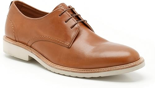 light brown clarks