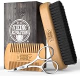Viking Revolution Beard Brush & Pear Wood Comb Set with Travel Pouch view 8