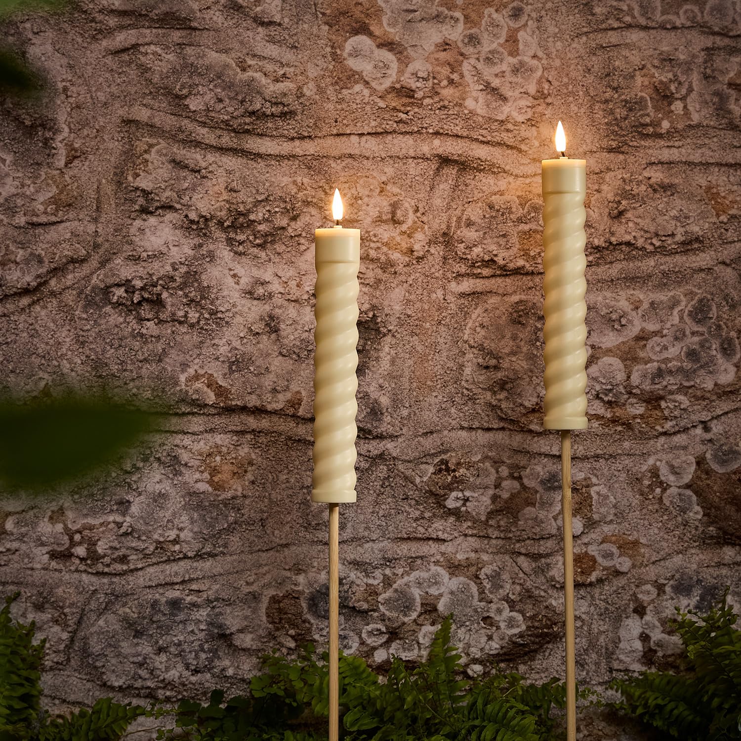 Lights4fun Set of 2 Solar Powered Waterproof TruGlow® LED Flameless Candle Garden Patio Tiki Torches with Realistic Warm White Flickering Flame