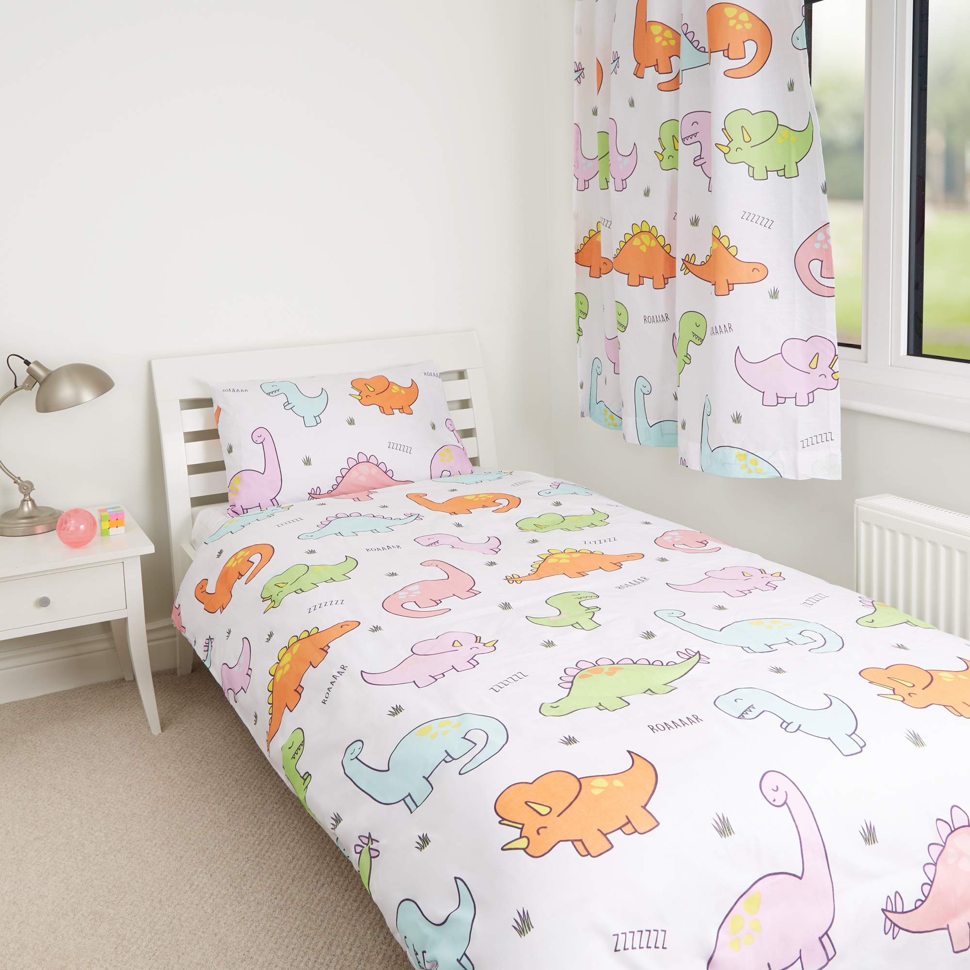dinosaur bedding and curtains