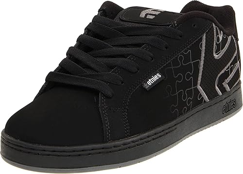 etnies 44