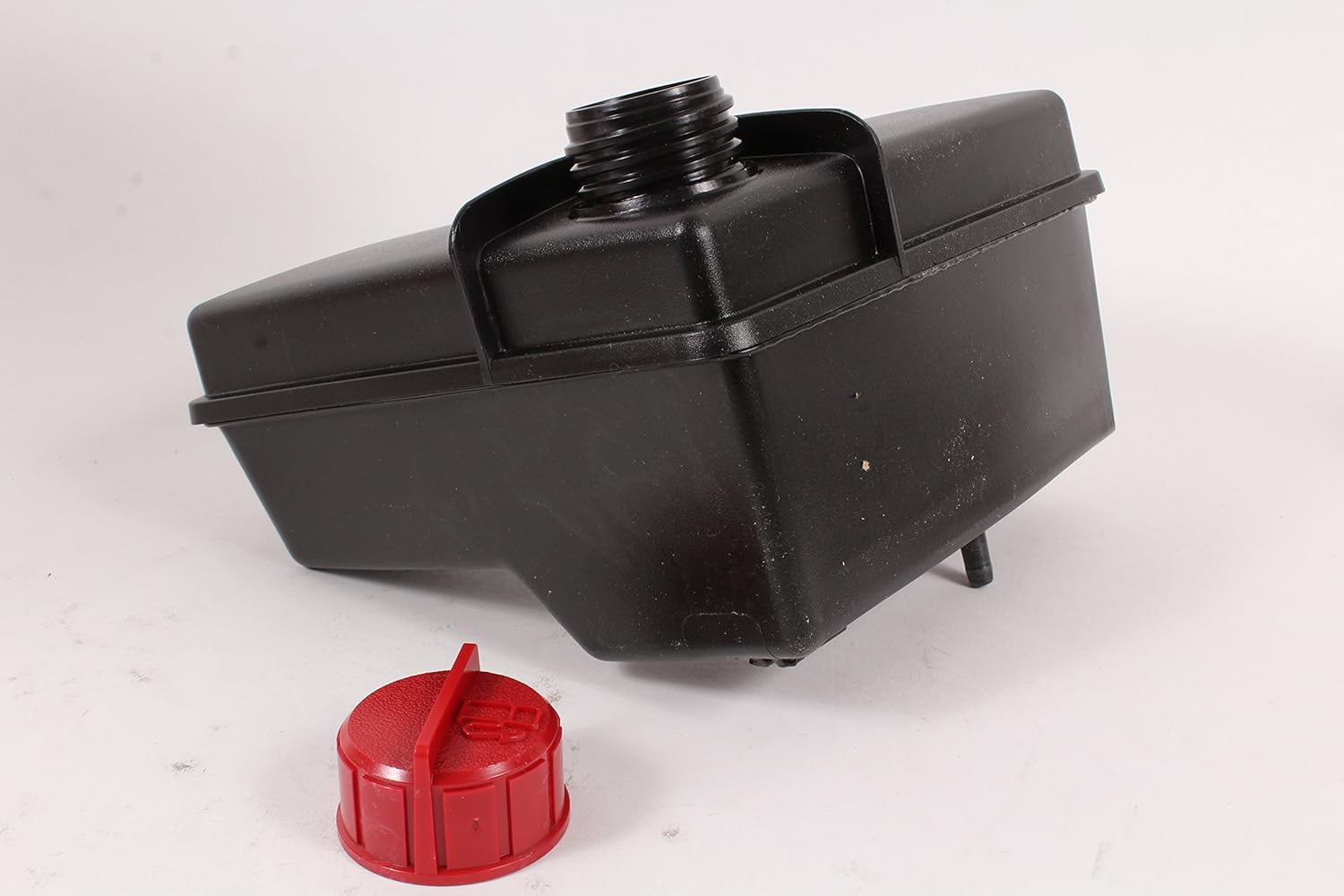 Craftsman 36863 Lawn & Garden Equipment Engine Fuel Tank, Tecumseh Genuine Original Equipment Manufacturer (OEM): Automotive