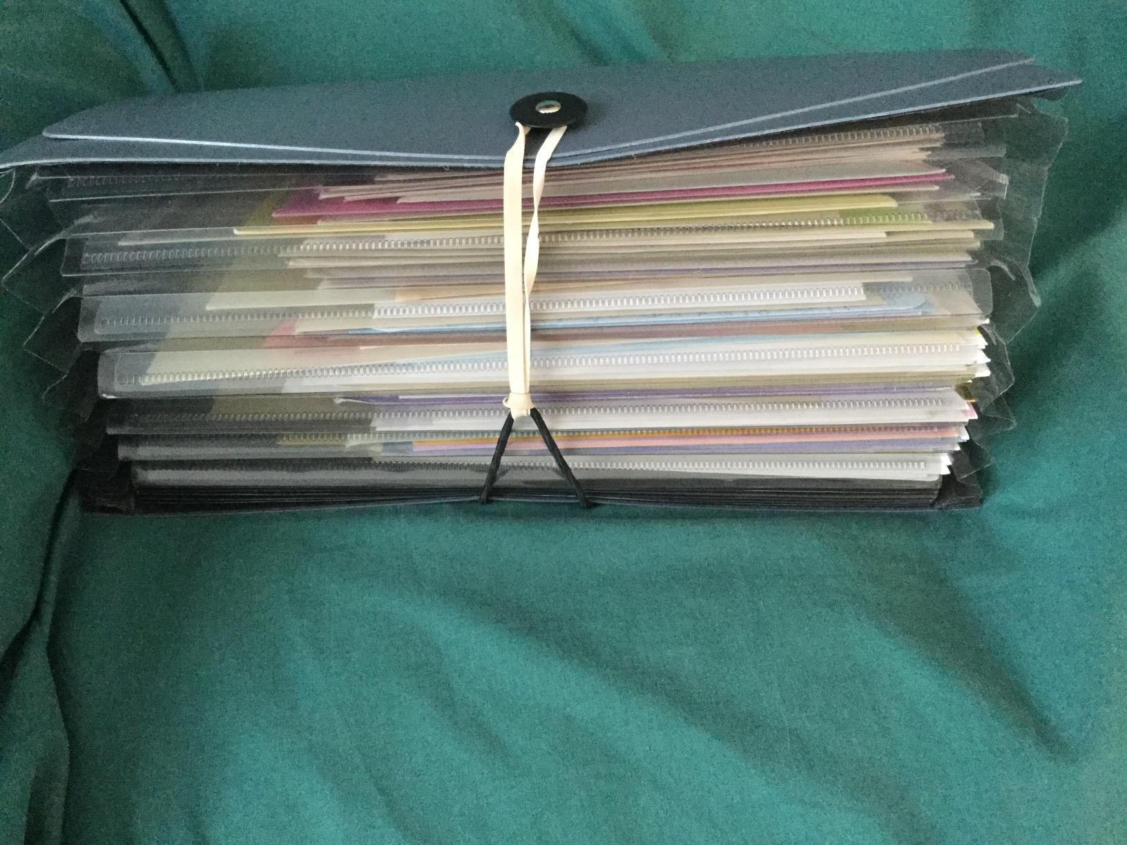 2/mo Finance Amazon Basics Expanding Organizer File Folder, Letter