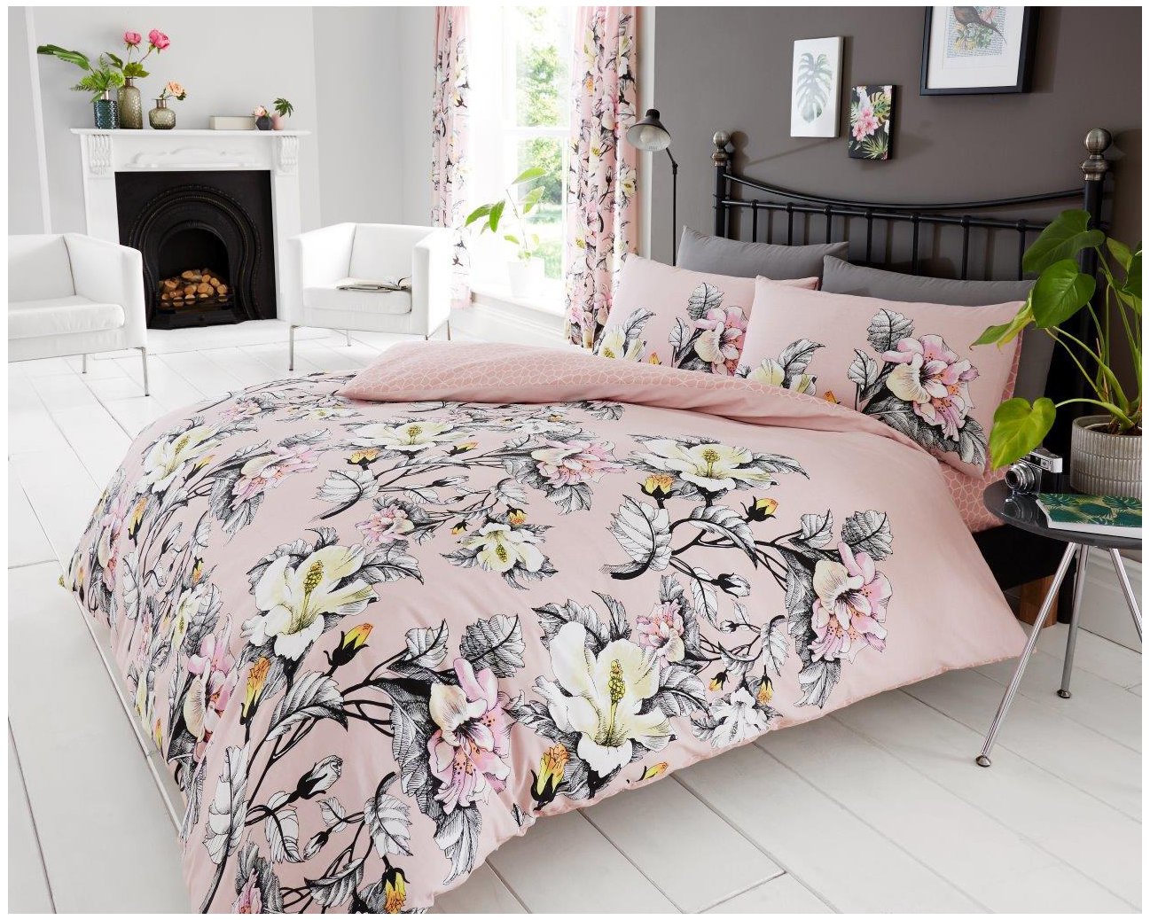 Gaveno Cavailia Eden Luxurious Bed Set with Duvet Cover and Pillow Cases, Polyester-Cotton, King-Pink