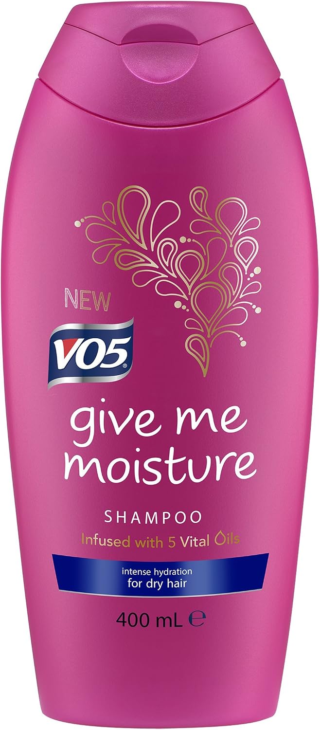 VO5 Give Me Moisture Shampoo Infused with 5 Vital Oils for All Hair Types and Colours 250ml, 250 ml (Pack of 1)