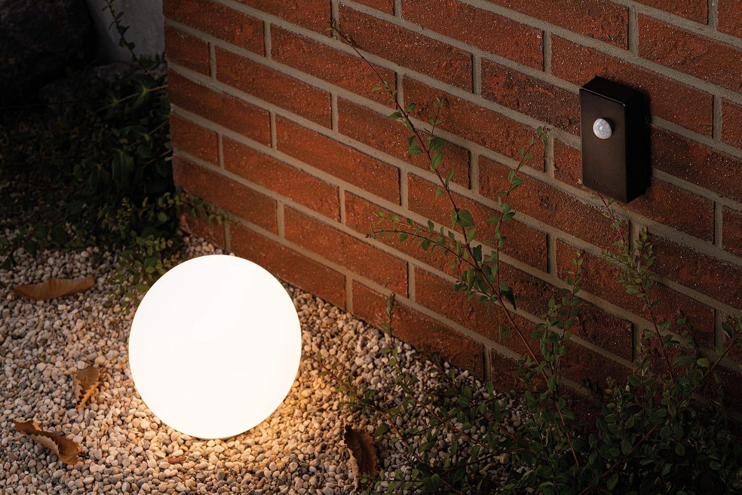 Paulmann 18012 Plug & Shine SmartHome Zigbee Radio Control Dusk Sensor/Motion Sensor Outdoor Lighting Anthracite Sensor Control - Image 4