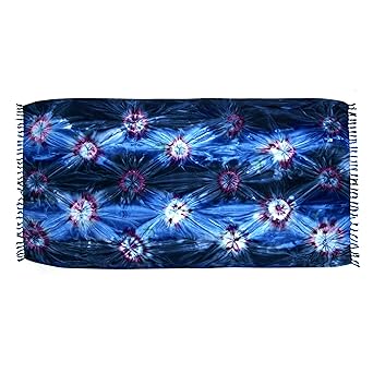 MANUMAR Damen Sarong Blickdicht | Pareo Strandtuch mit Schnalle | Leichtes Wickeltuch im Batik Design mit Fransen | XXL Überg