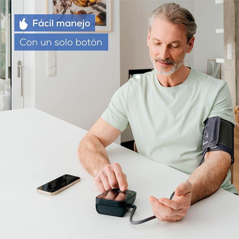 BM 48 Tensiómetro de brazo, operación sencilla con un solo botón, medición suave y rápida, detección de arritmias, 22-42 cm, con aplicación, transferencia de datos a Apple Health y más