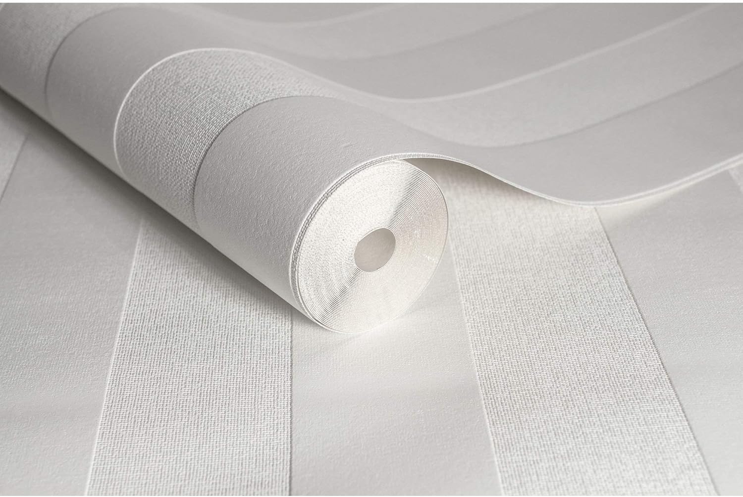 Super fresco Stripe White Textured Wallpaper Amazon.co.uk DIY & Tools