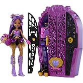 Monster High Skulltimate Secrets Clawdeen Wolf Doll with Wardrobe and 19 Fashion Surprise Accessories, Toy +4 Years (HXH85)