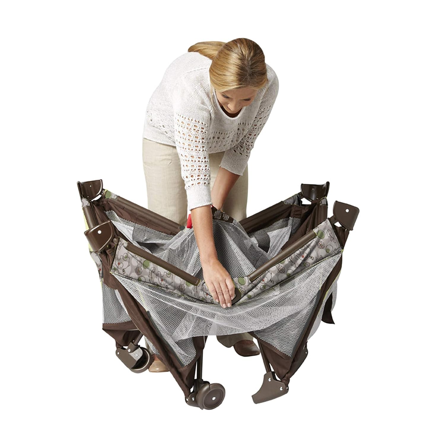 graco pack n play nuzzle nest