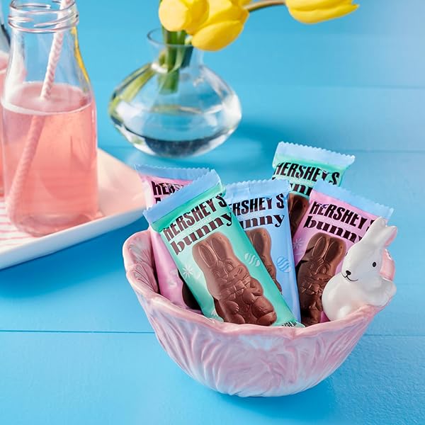 HERSHEY’S MILK CHOCOLATE BUNNIES, EASTER CANDY PACKS, 1.2 OZ (6 COUNT)