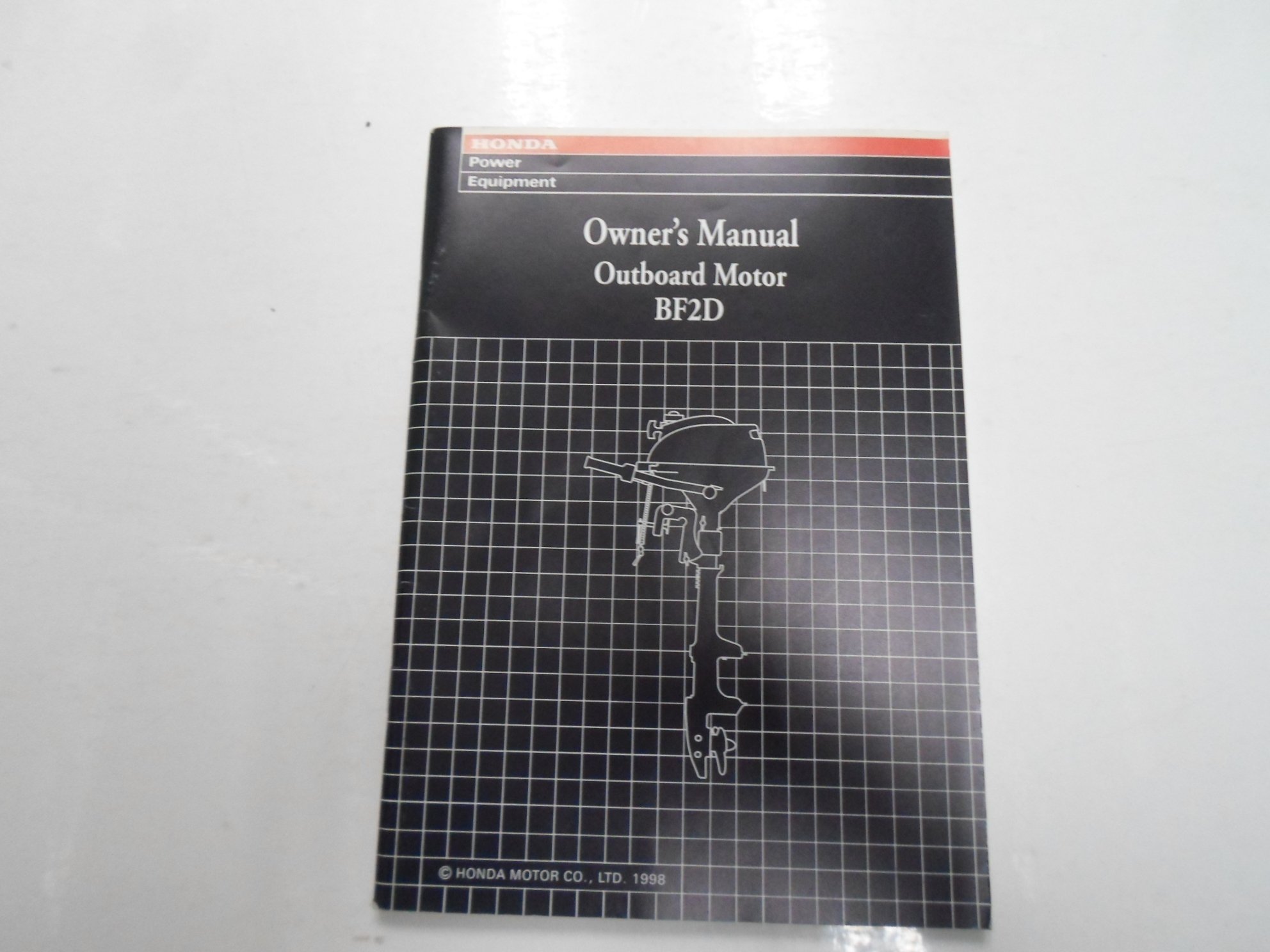 Honda Power Equipment Owners Manual Outboard Motor BF2D MINOR WEAR FACTORY  *** Paperback – 1998