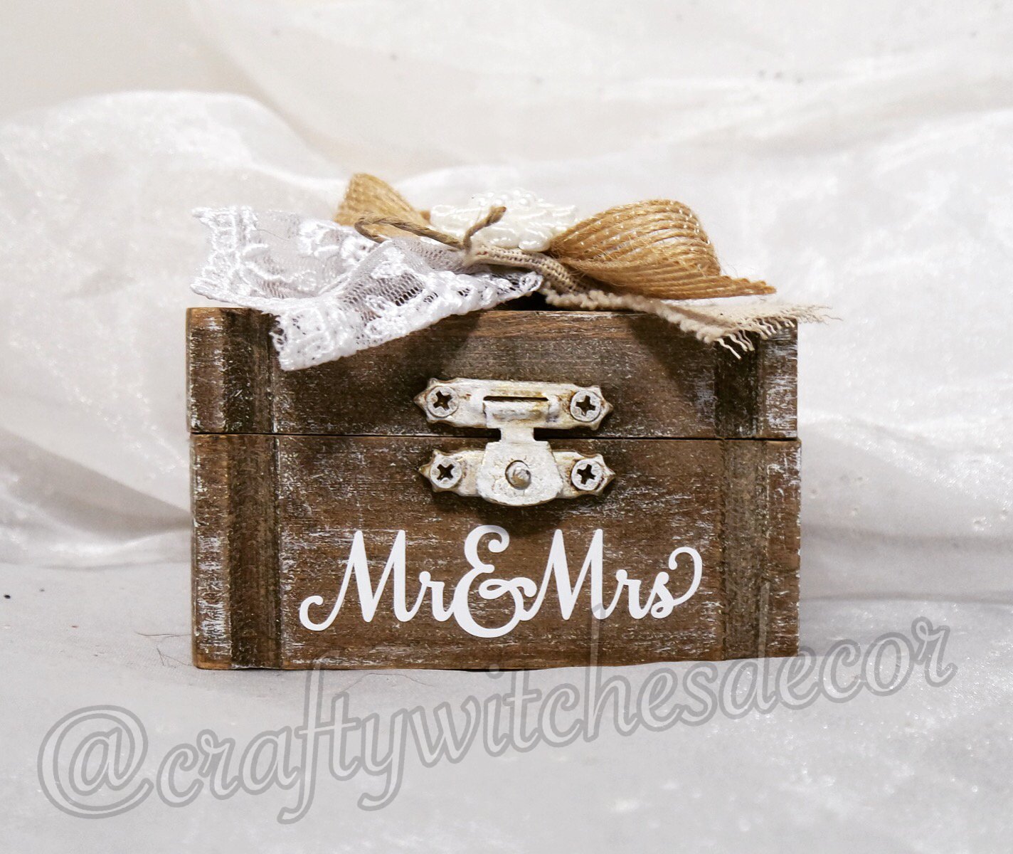 Amazon Com Mr And Mrs Ring Bearer Wedding Ring Box Distressed