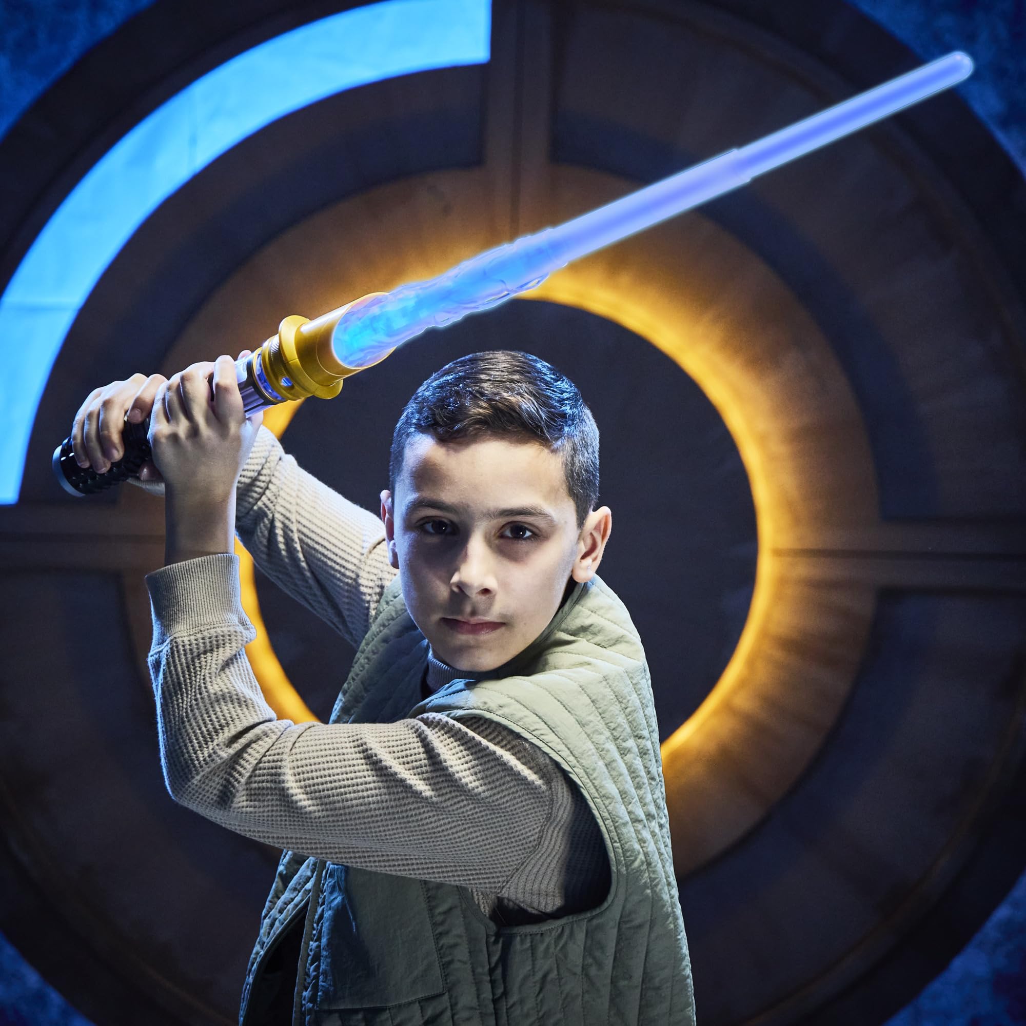 STAR WARS STAR WARS Power Crystal Lightsaber, 7 Colors & 10 Crystals, 50+ Color-Changing Combinations, Lights & Sounds, Toys for Boys & Girls, Kids, Ages 4+