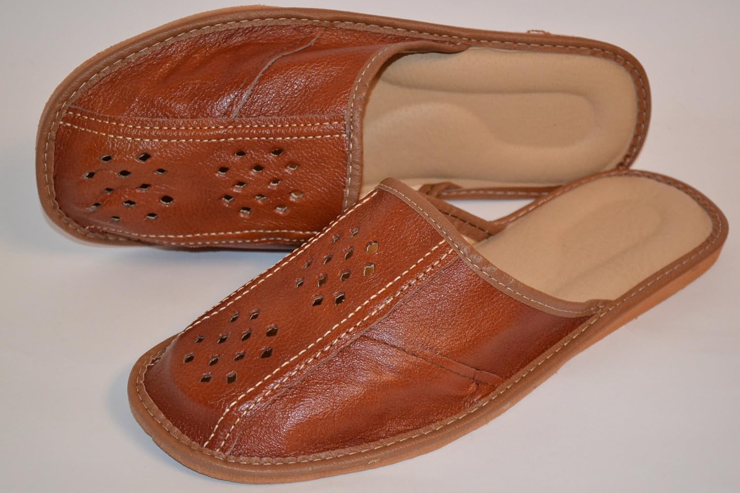 Mens Tan Traditional Leather Slippers Handmade in Poland 8.5 US / 41 EU