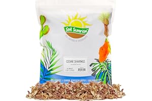 SOIL SUNRISE Natural Cedar Shavings Mulch/Bedding (8 Quarts), Garden Mulch and Small Animal Pet Bedding