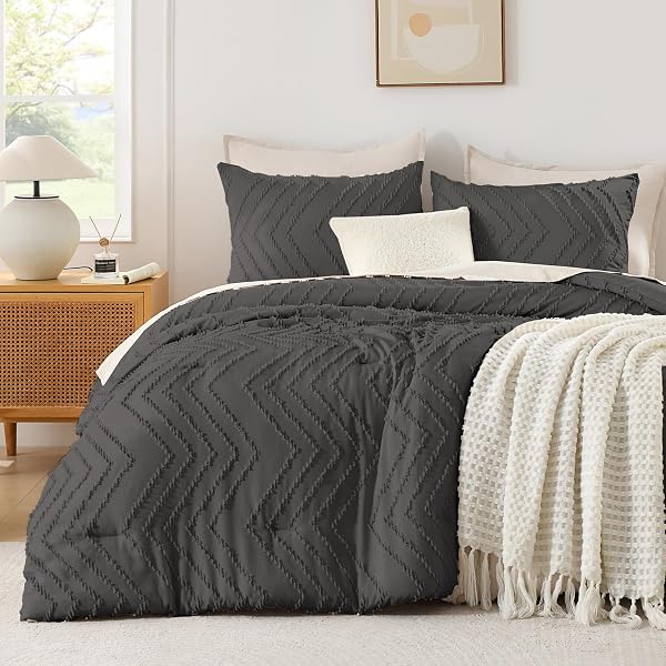 ANDENCY DARK GREY OVERSIZED SUPER KING COMFORTER SET 120X120, EXTRA LARGE KING SIZE COMFORTER OVERSIZE BOHO SOFT WARM BEDDING COMFORTER SETS, 3 PIECES AESTHETIC CHEVRON TEXTURED BEDDING SET
