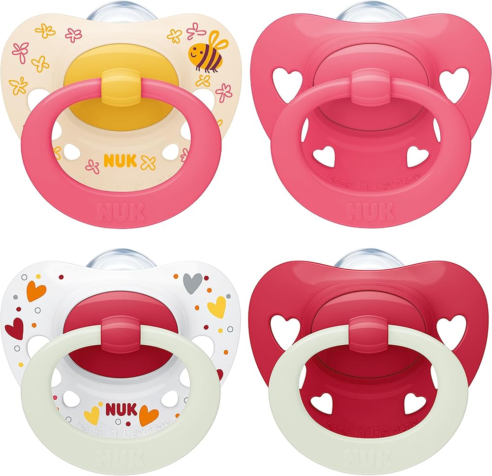 NUK Signature Day & Night Baby Dummy 6-18m Glow Hearts 4 Count