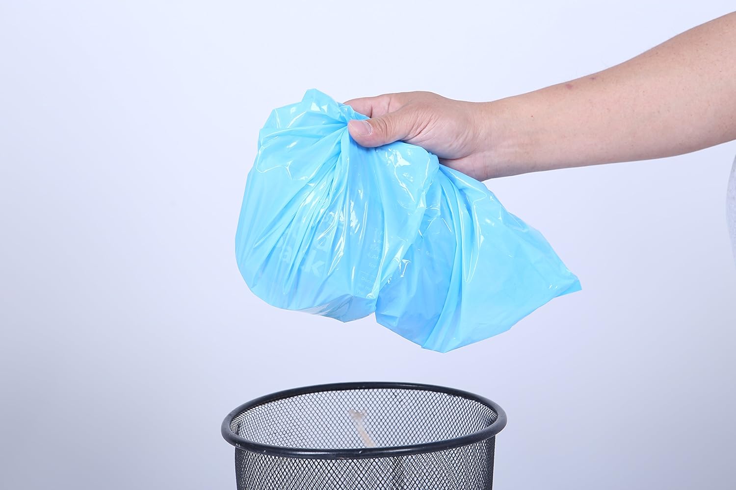 Medustry Commode Liners with Super Absorbent pad, 60 Liners. $0.50 per Liner. Instantly Convert Human Waste into Gel: Health & Personal Care