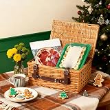 Wickerfield Large Honey Wicker Gift Basket with Lid & Handle - Picnic Hamper view 4