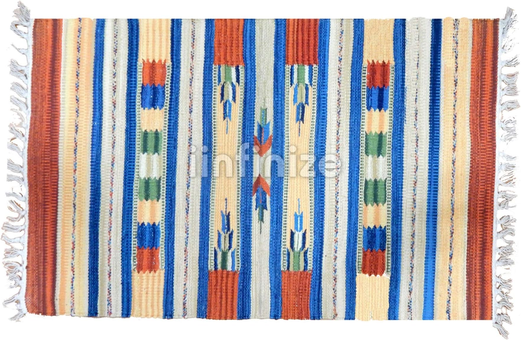 Iinfinize - 2x3 ft 100% Cotton Rug Handloomed Rectangle Shape Decorative Kilim Carpet Floor Rug Reversible Dhurrie Floor Mat Floor Runner Yoga Mat Area Rug Kitchen Mat Large Size Throw Fringes