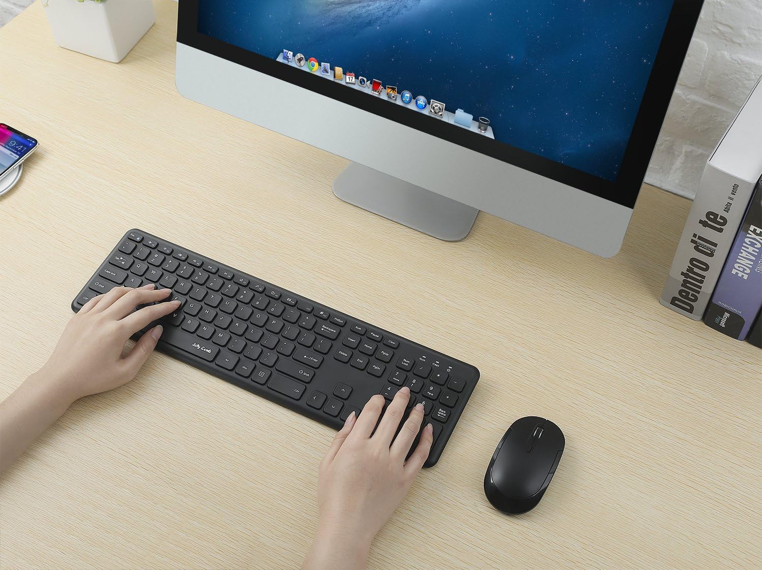 Wireless Keyboard and Mouse, Jelly Comb 2.4GHz Ultra Thin Full Size Wireless Keyboard Mouse Combo Set with Number Pad for Computer, Laptop, PC, Desktop, Notebook, Windows 7, 8, 10-(Black): Computers & Accessories