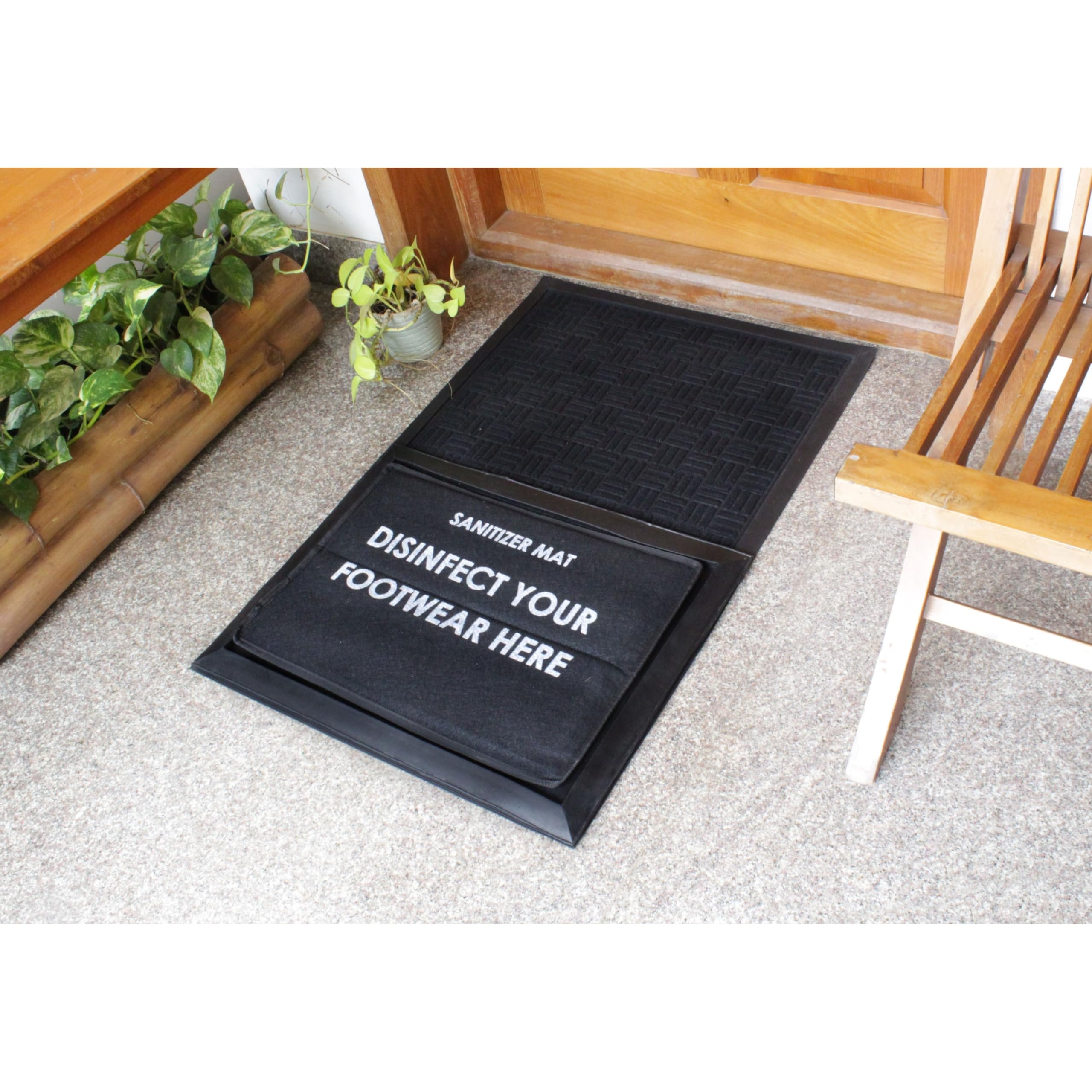 Condition photo showing New/Like New for rugsmith layered rubber sanitizer doormat, tray, and foam insert, 24" x 36"