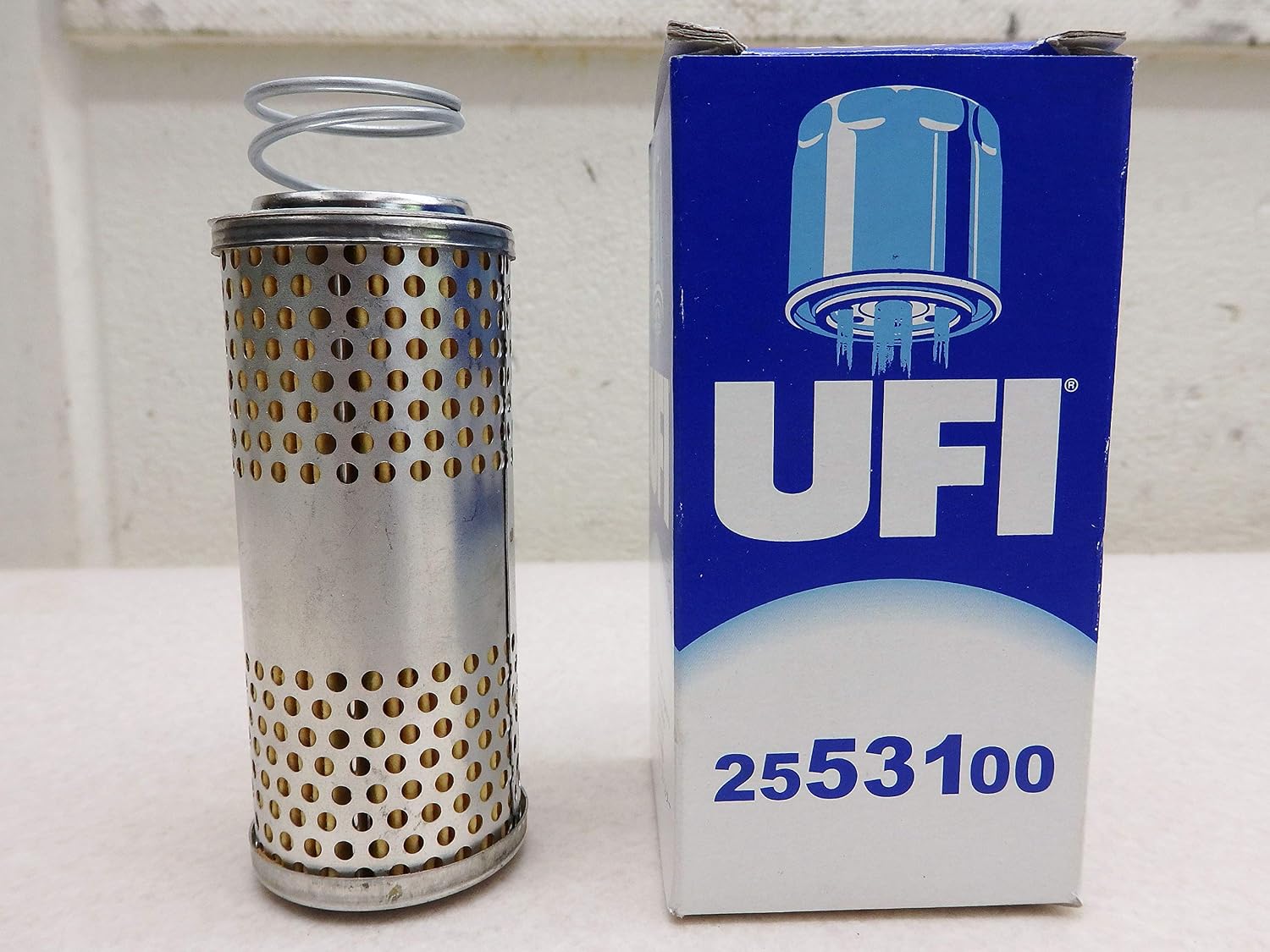 UFI FILTERS 25.001.00 Filtre à Huile – Haute Capacité De Filtration – 63,5x29x116 Mm