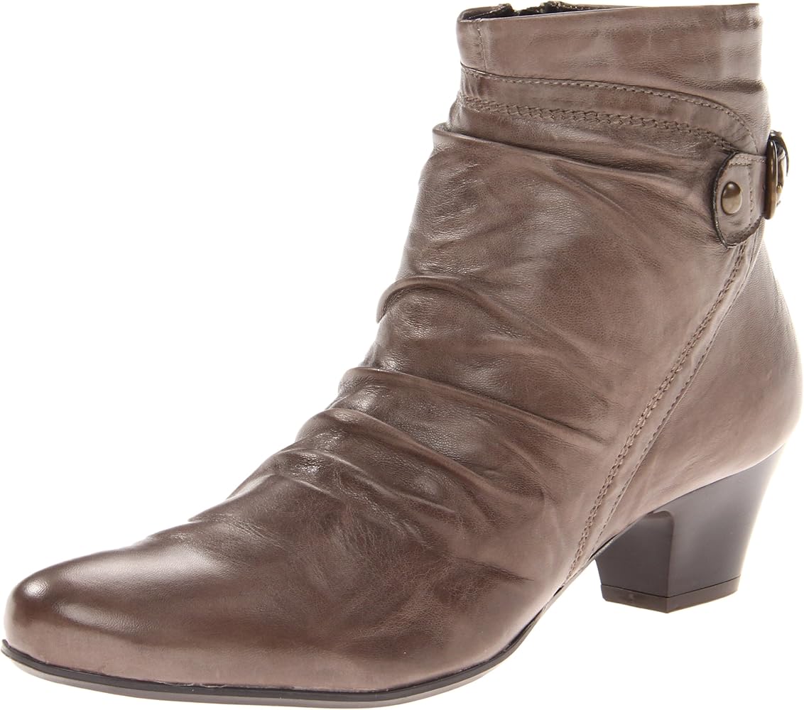 clarks shoes womens boots