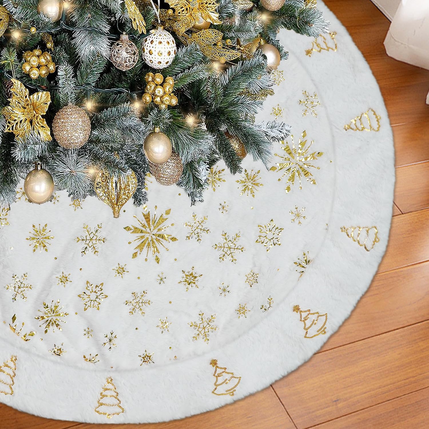 Miaikoe 120CM Gold Snowflake Christmas Tree Skirt, Faux Fur Thick Plush Xmas Tree Skirt for Holiday Decorations