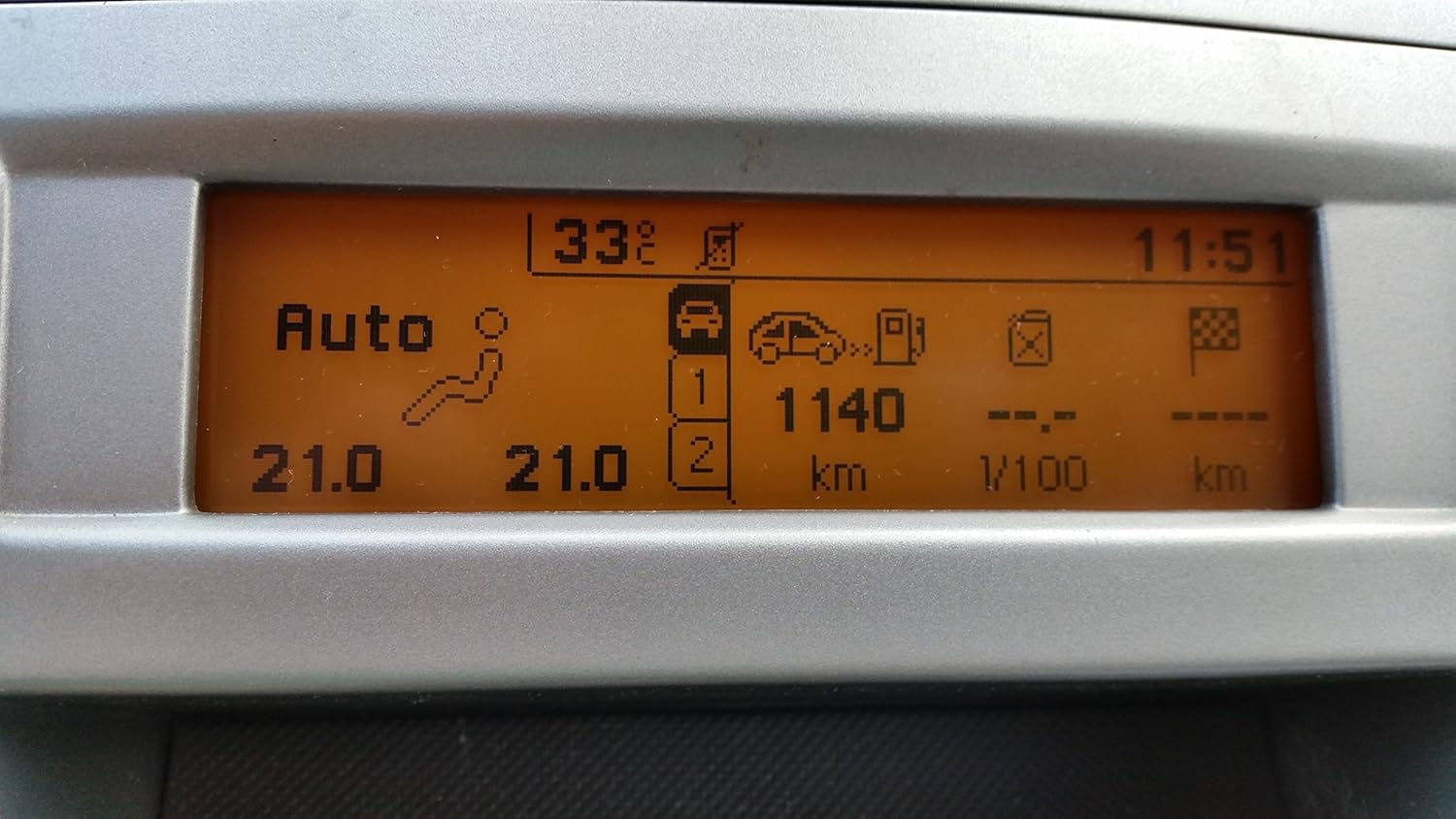 Vehicle Parts & Accessories PEUGEOT 4072.0 HDI 20052010 DASHBOARD