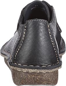 clarks funny dream grey