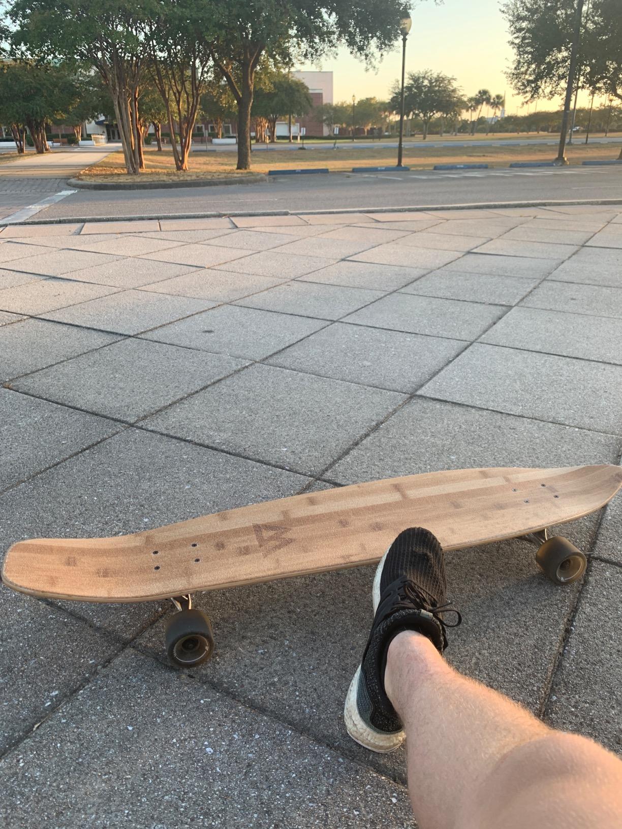 s Magneto 44 Inch Kicktail Cruiser Longboard Skateboard