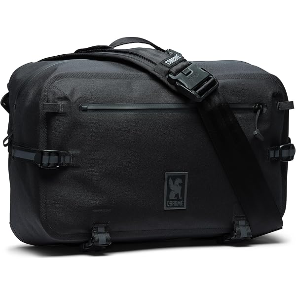 Amazon.com: Chrome Industries Kadet Max Messenger Bag