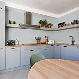 Johnstone's Kitchen Paint Manhattan Grey Matt Finish 2.5L 12m2 view 4