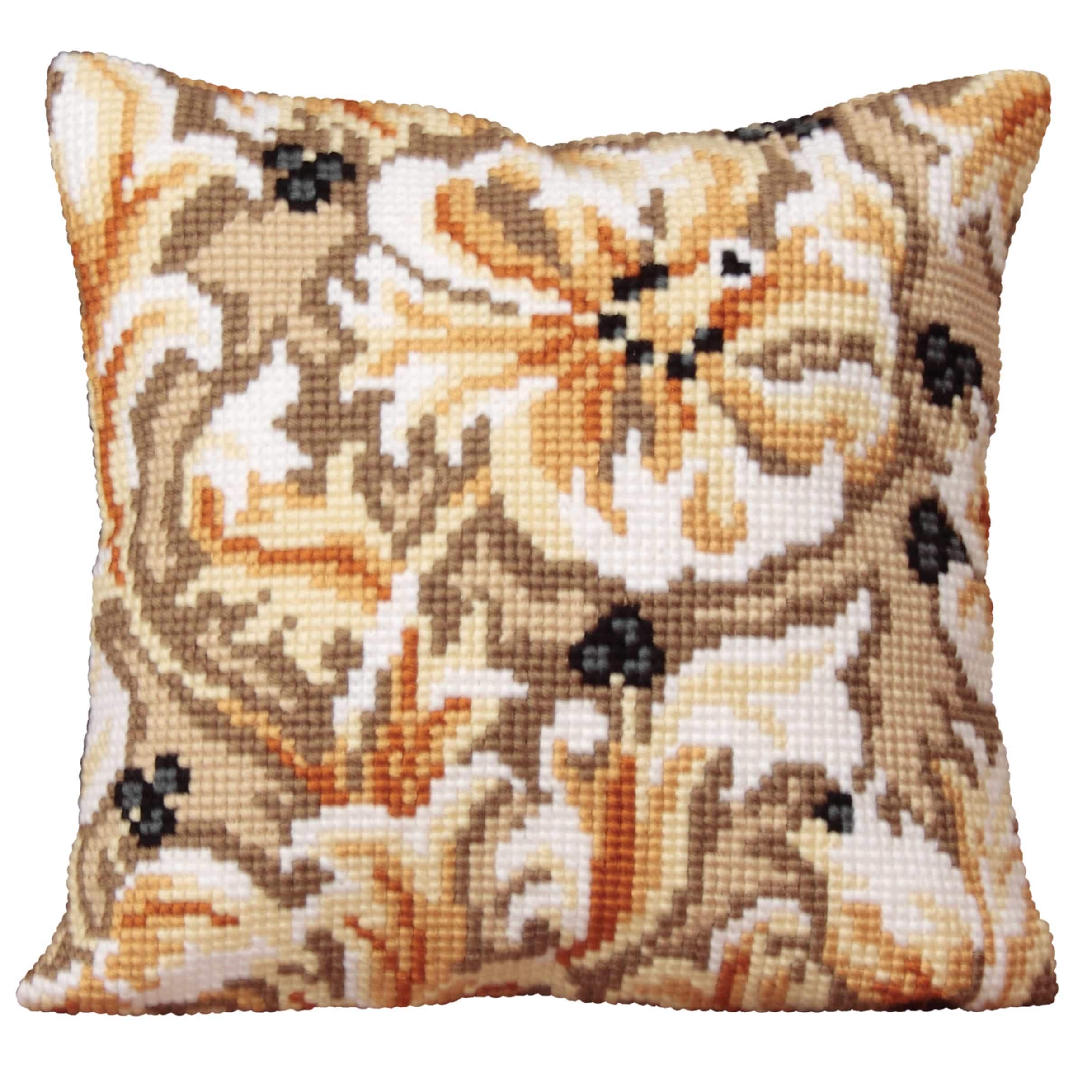 Collection d'Art Cross Stitch Cushion: Chatelaine