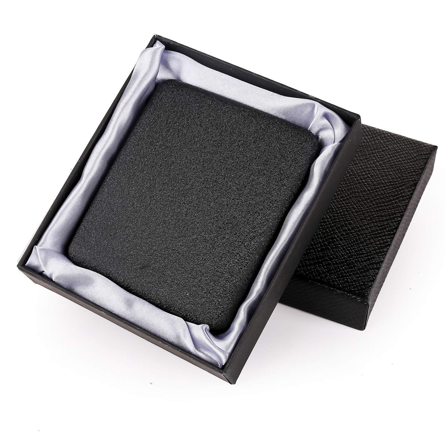 Metal cigarette case for 18 cigarettes, cigarette box for men and women for smokers.