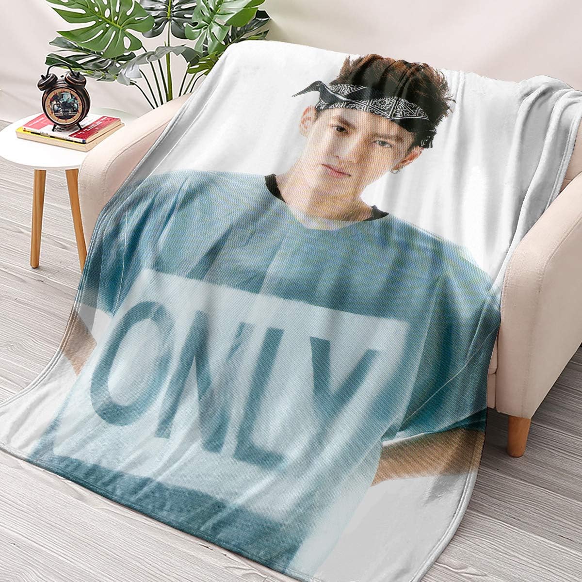 NBBZ Kpop EXO Flannel Throws Blankets Couch Sofa Fuzzy Blanket for Traveling Camping Home (70" x 90" / 180cm x 230cm)