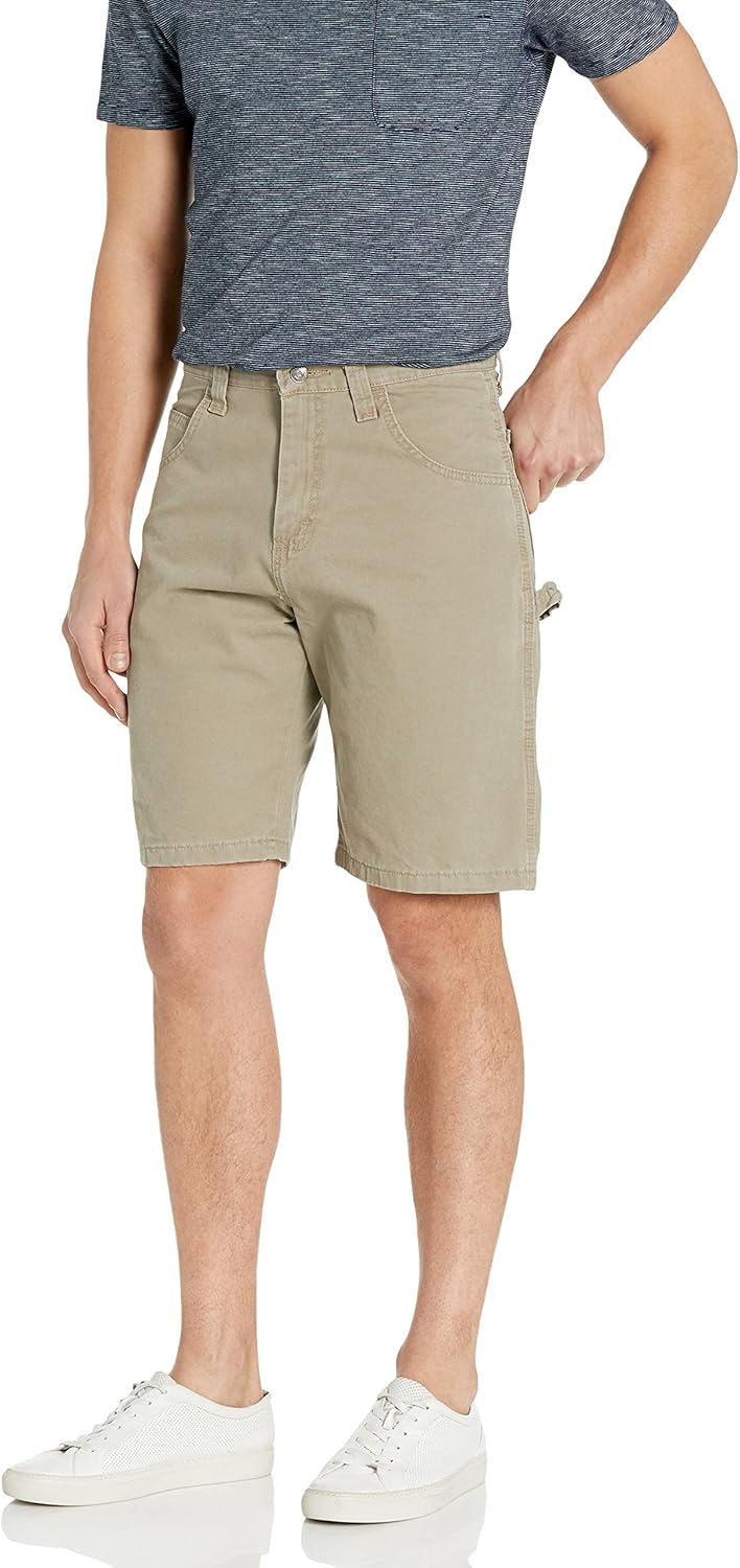 Wrangler Authentics Men's Big & Tall Loose Fit Carpenter Short at  Men’s Clothing store