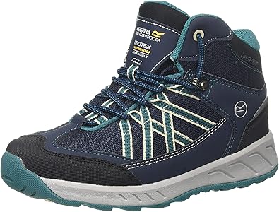 great outdoors hiking boots